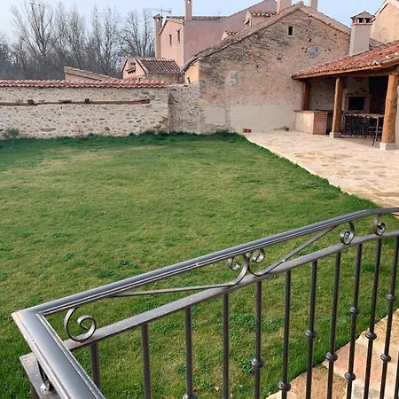 Los Arenales De Arcones Colladillo Exterior photo