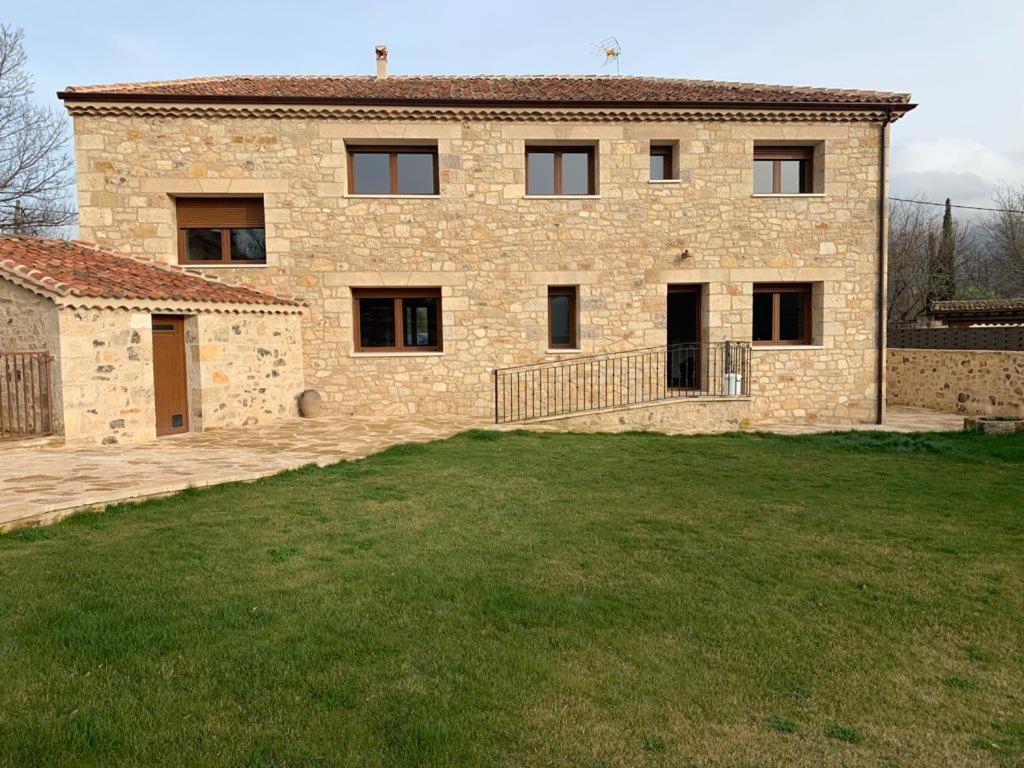 Los Arenales De Arcones Colladillo Exterior photo